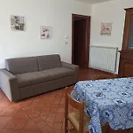 A Due Passi Dal Castello *