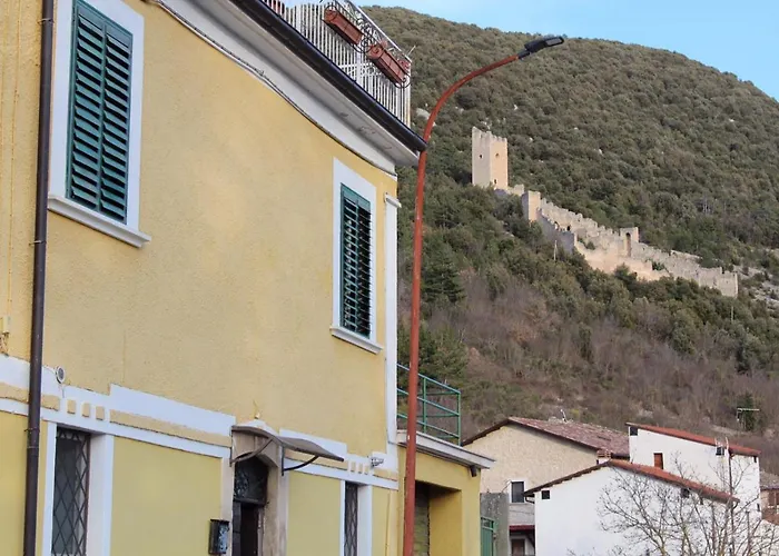 Nyaraló A Due Passi Dal Castello