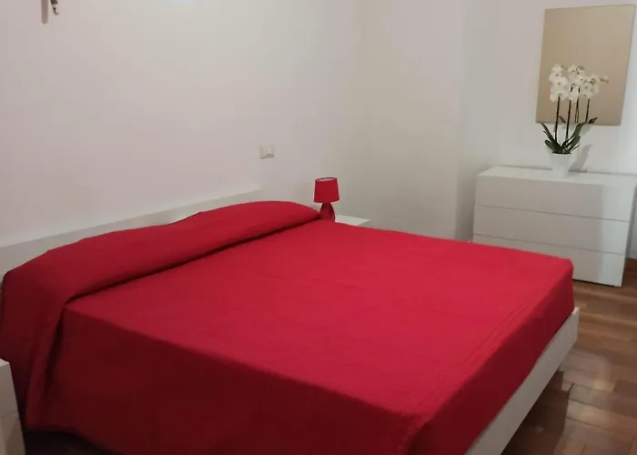 A Due Passi Dal Castello Nyaraló